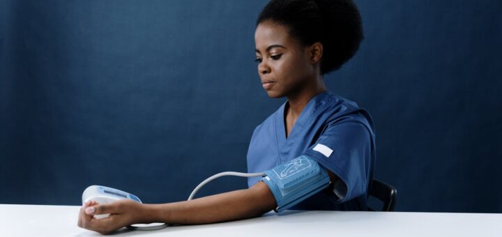 Naturalne sposoby na obniżenie ciśnienia krwi